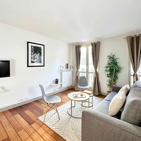 Beautiful Calm Studio In Le Marais Parijs Buitenkant foto