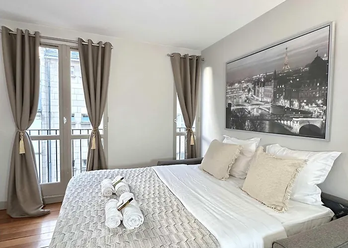 Beautiful Calm Studio In Le Marais